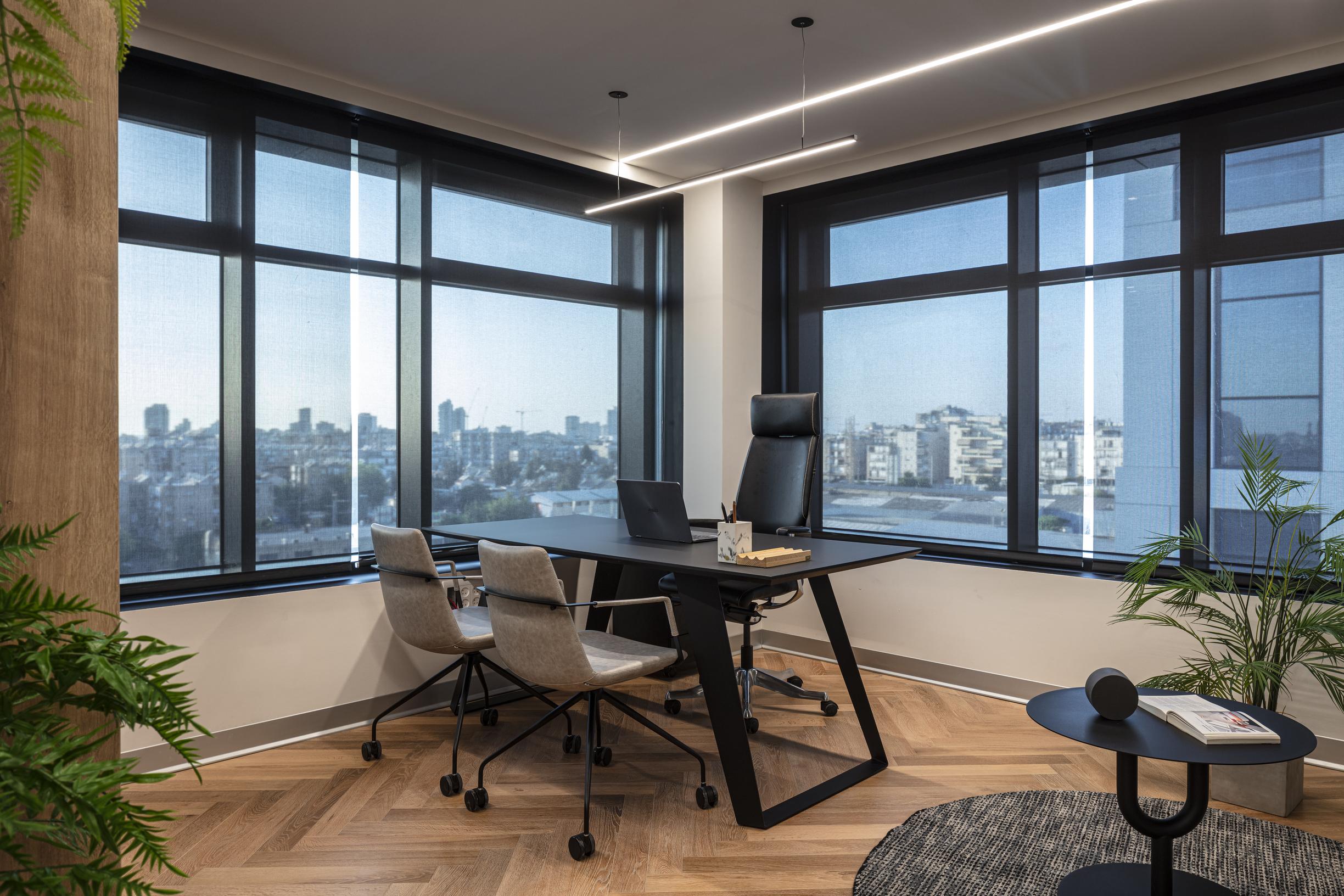 MIZRACHI_OFFICE_048-1